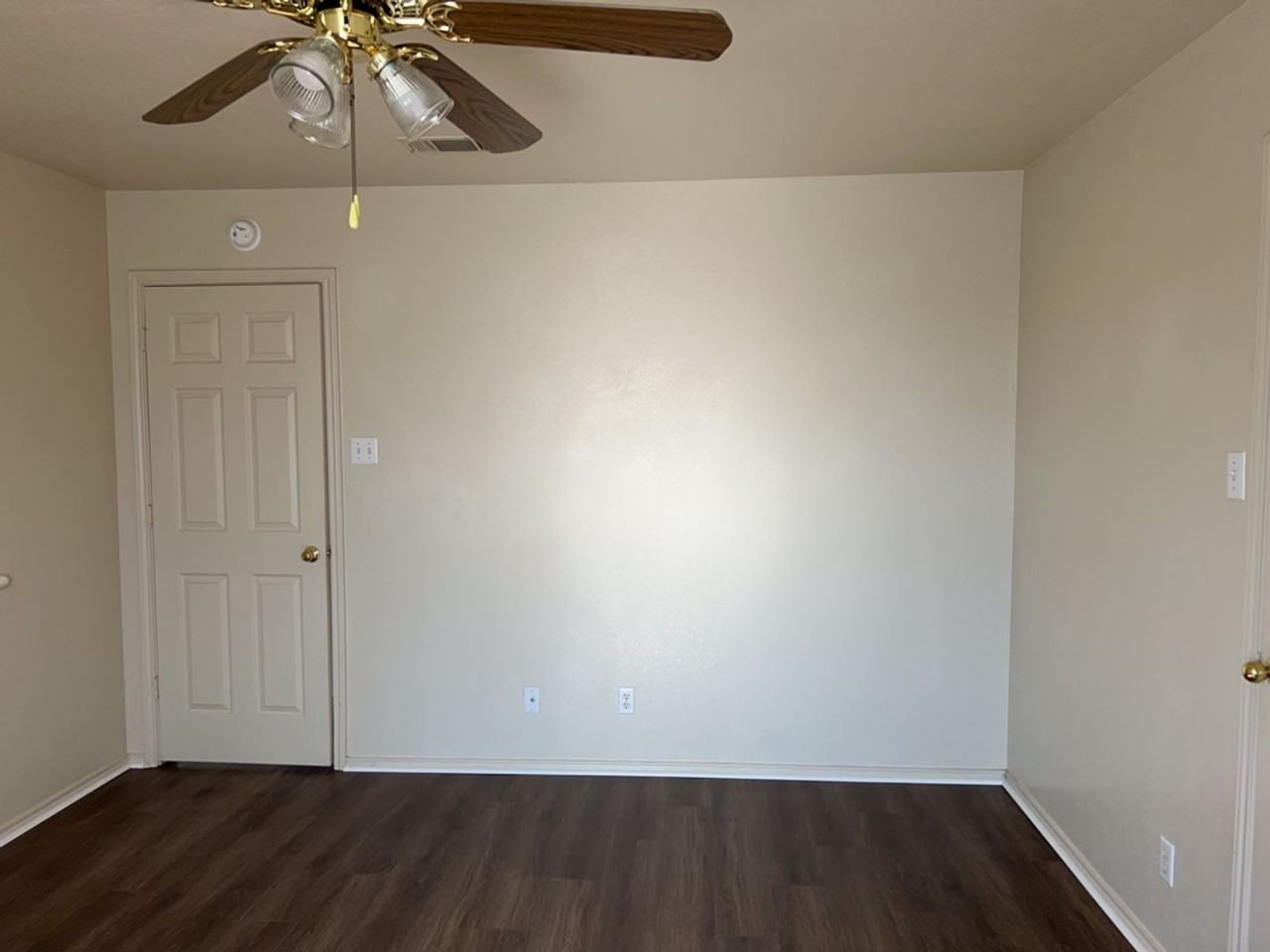 3606 Warfield Dr - Photo 6 of 14