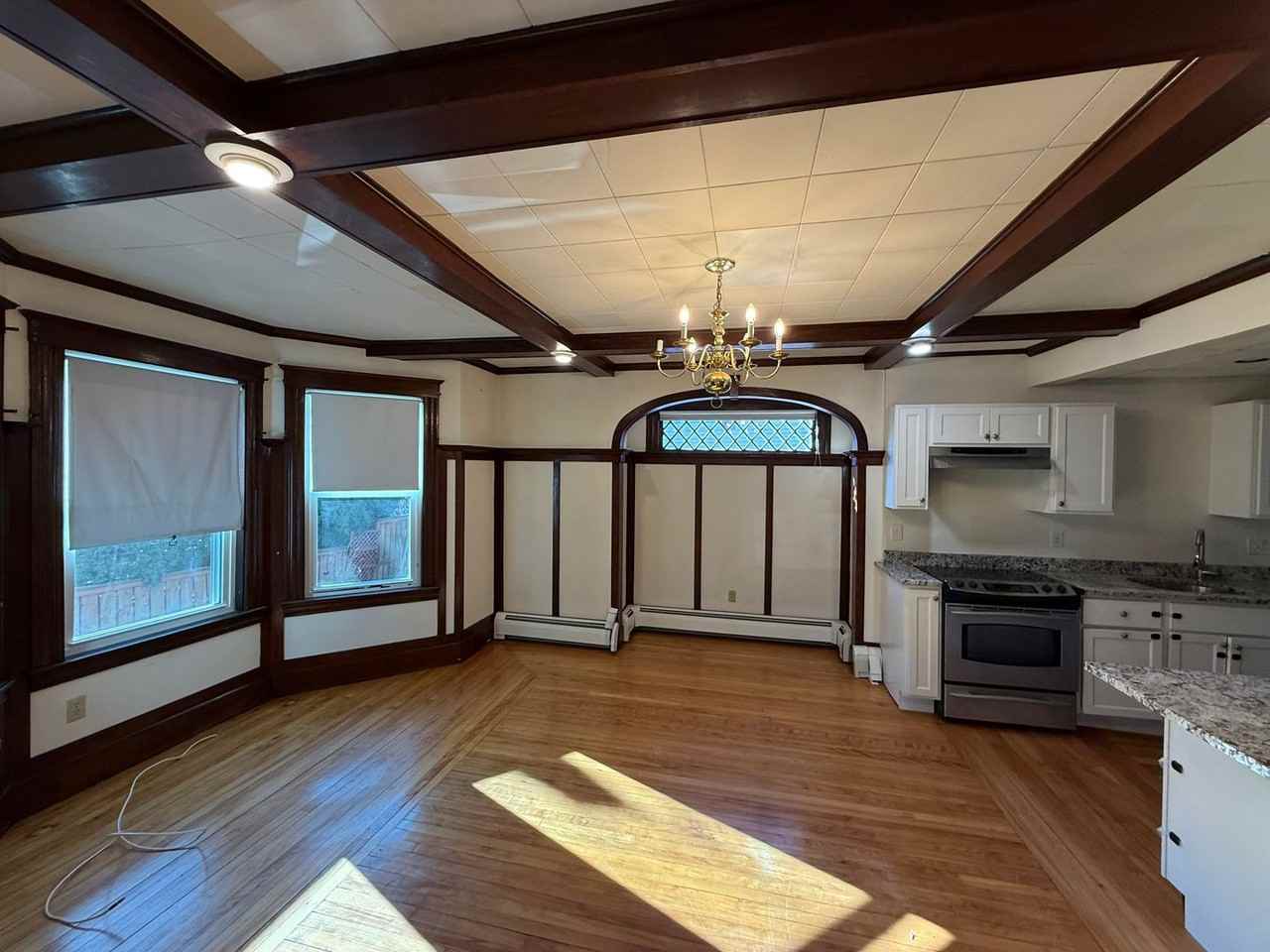 40 Lincoln Ave. - Photo 2 of 16