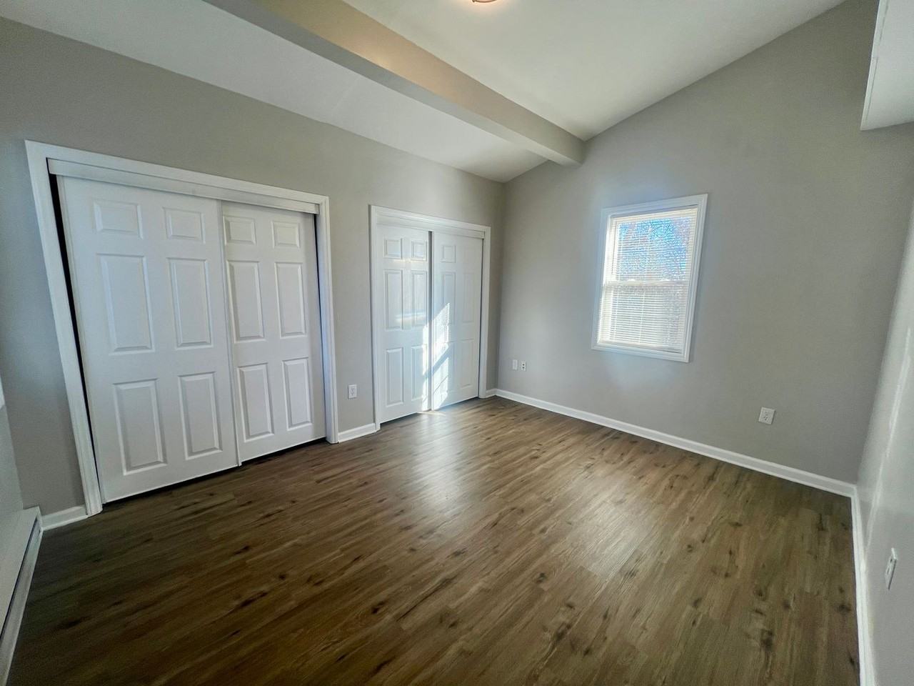 114 Park Ave - Photo 5 of 9