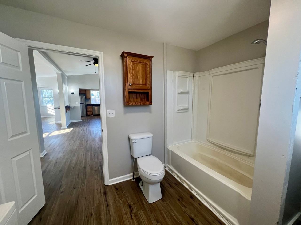 114 Park Ave - Photo 6 of 9