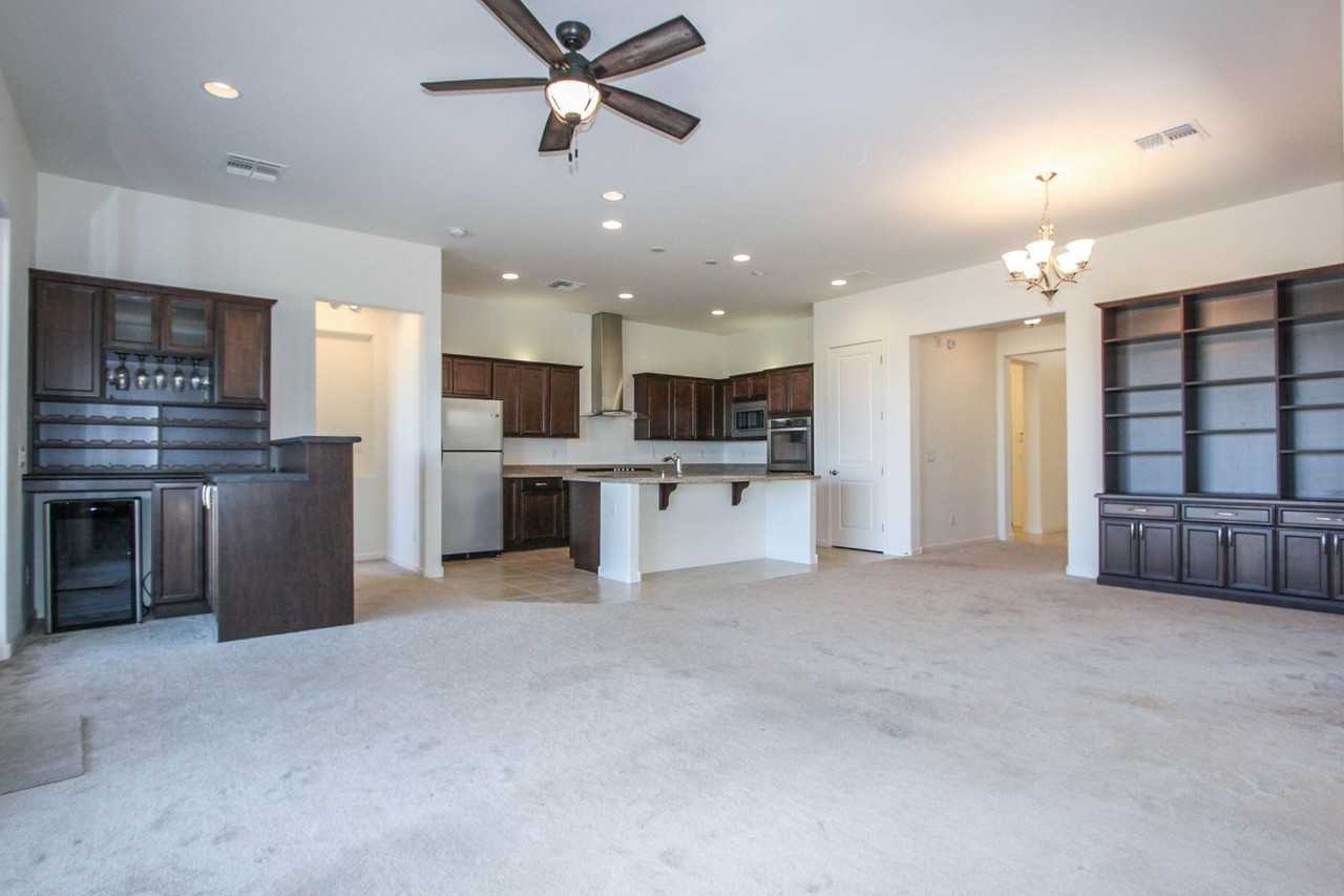 3296 Cliff Edge Dr - Photo 3 of 24