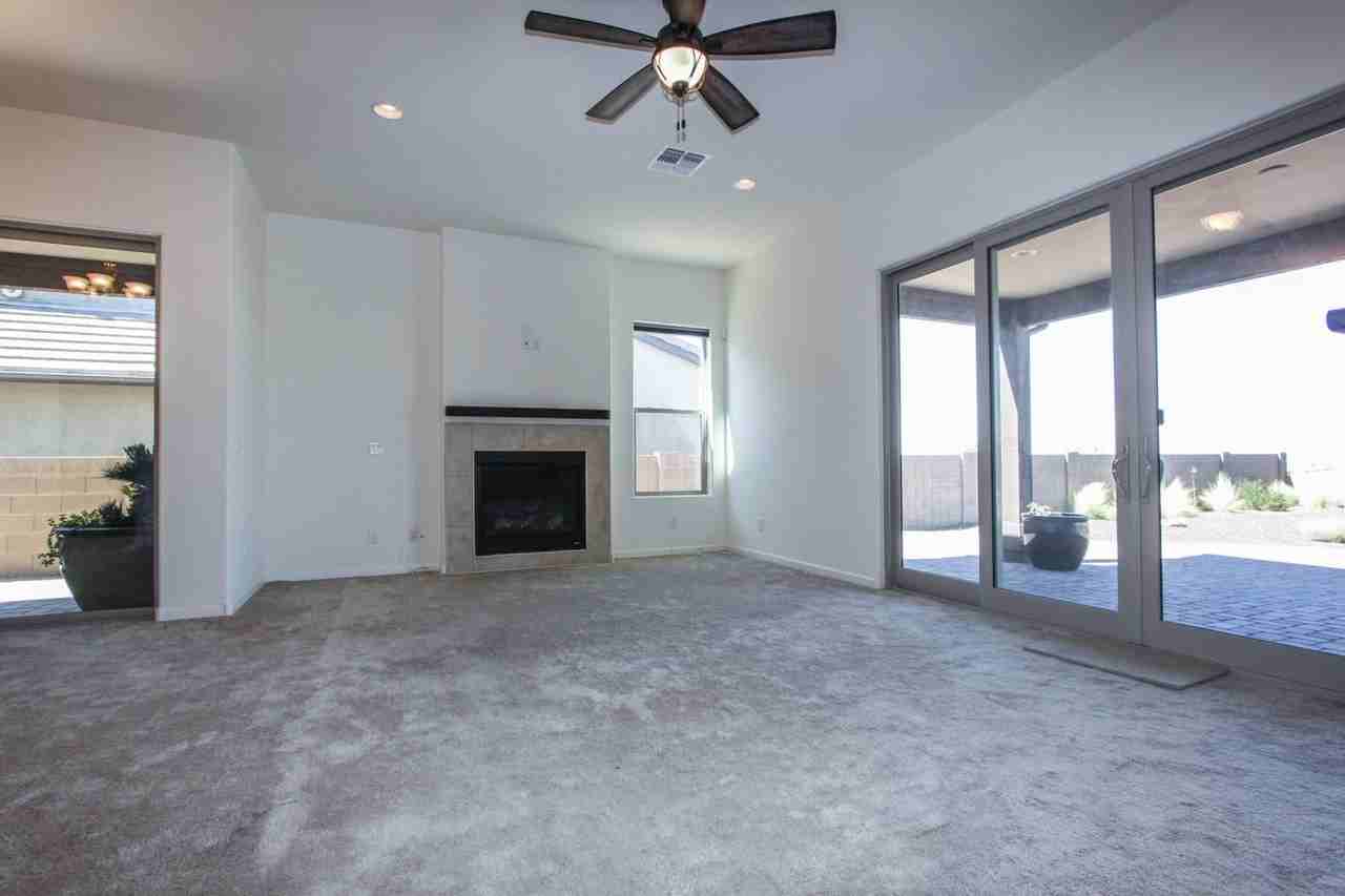 3296 Cliff Edge Dr - Photo 5 of 24