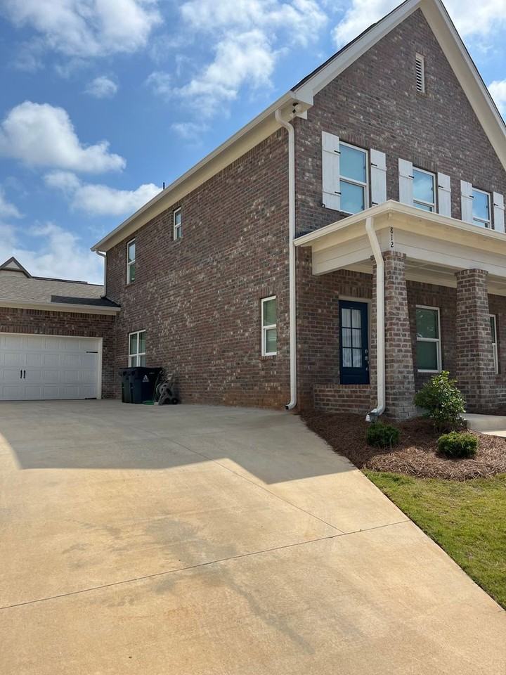 812 Clear Spring Dr - Photo 2 of 19