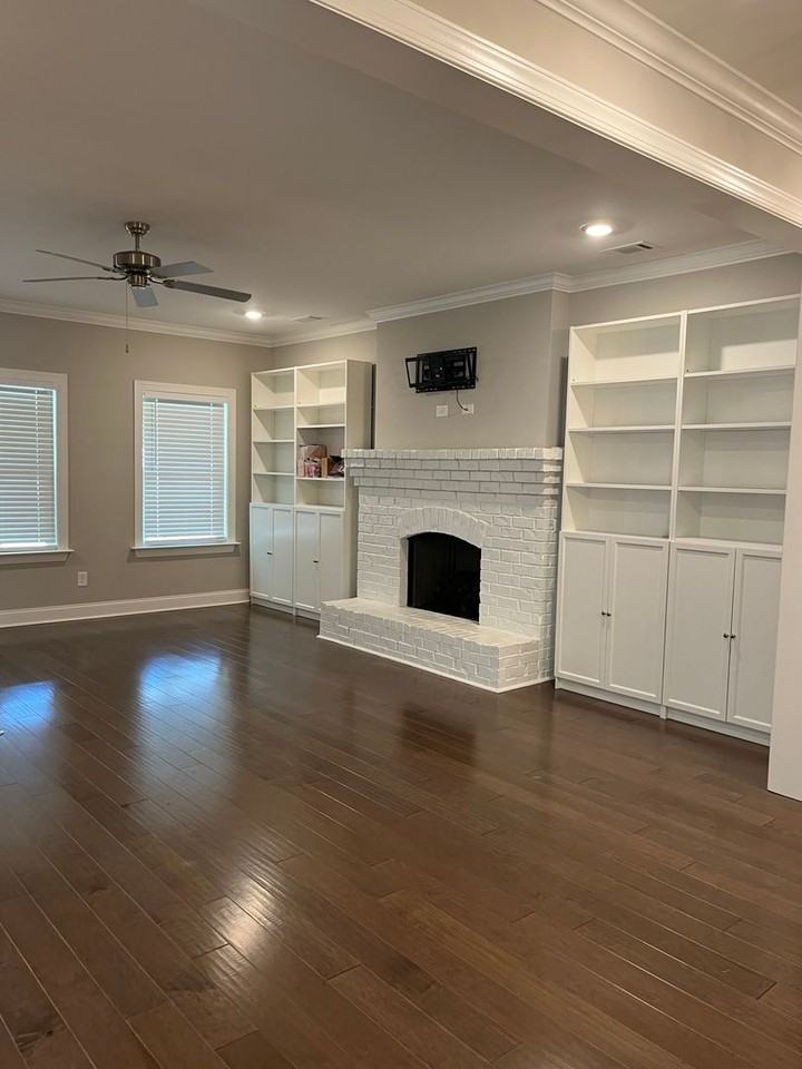 812 Clear Spring Dr - Photo 4 of 19