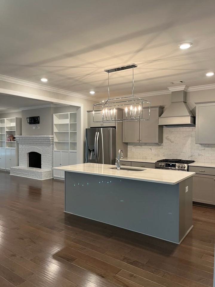 812 Clear Spring Dr - Photo 5 of 19