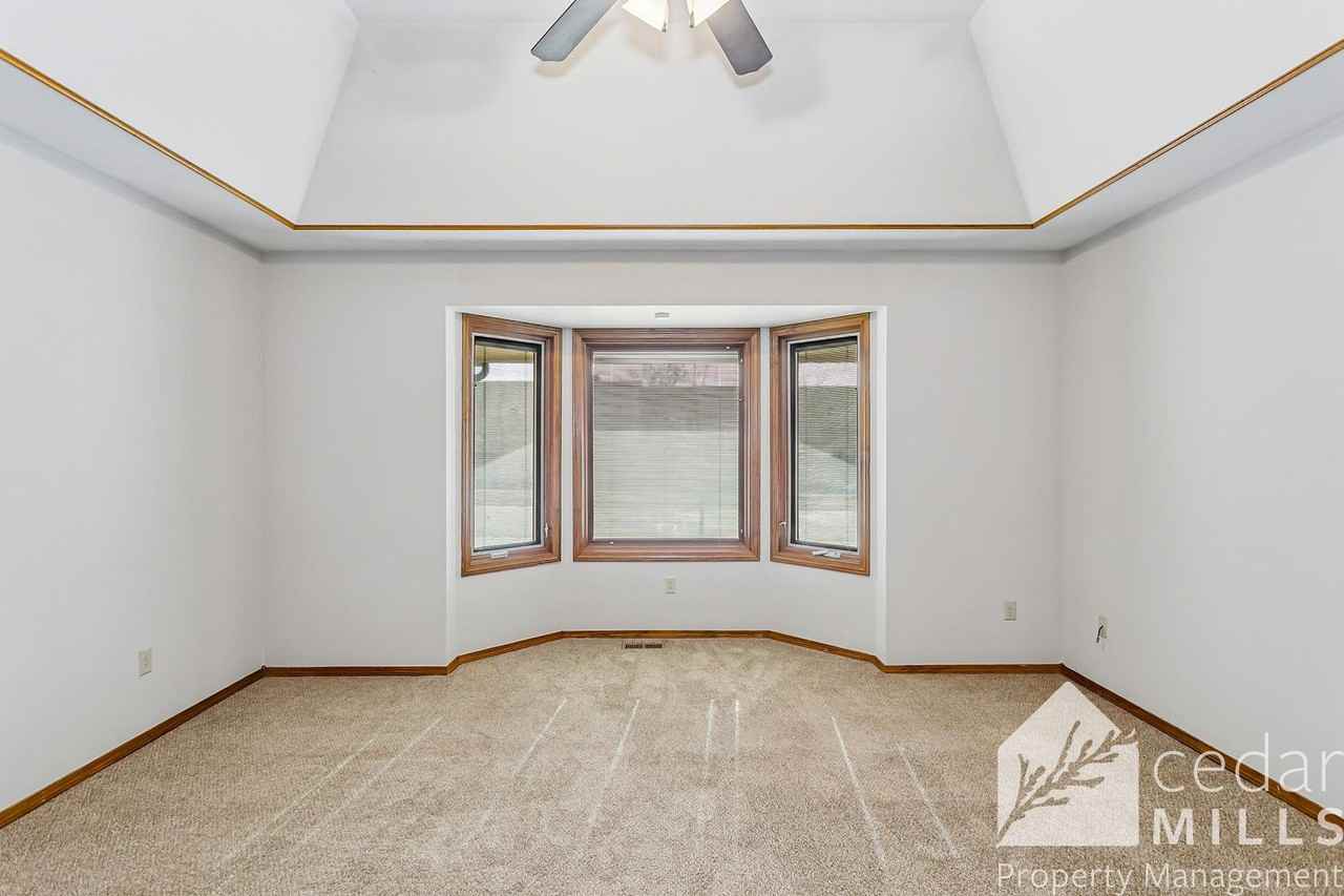 7712 E 30th St N - Photo 6 of 14