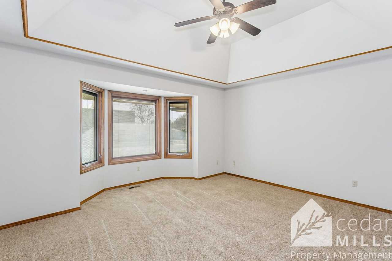 7712 E 30th St N - Photo 7 of 14