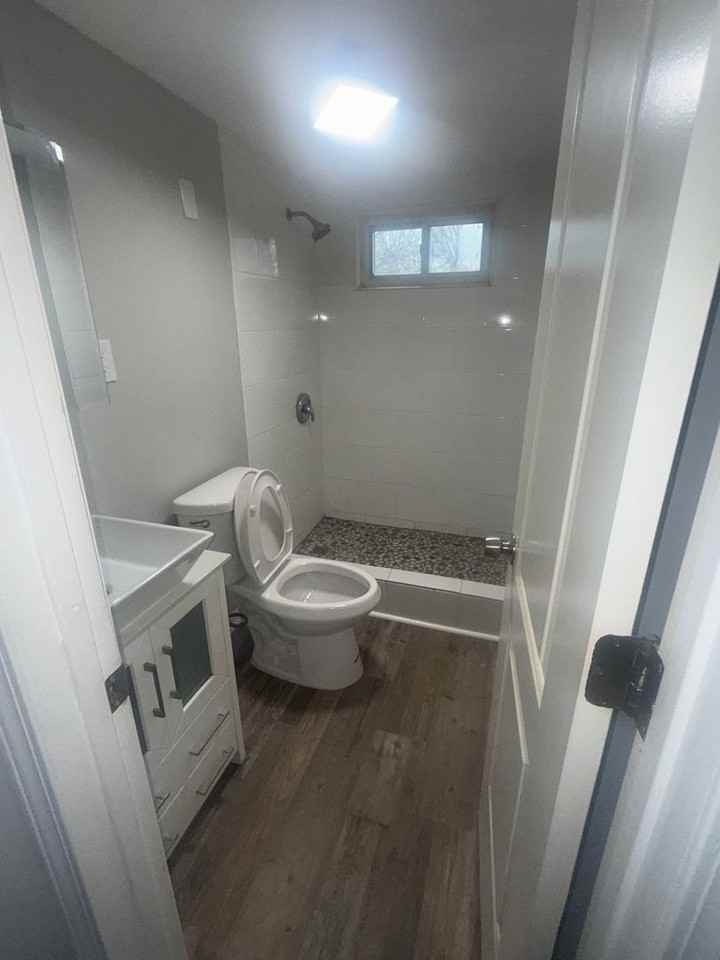 3751 Ada Ave - Photo 3 of 9