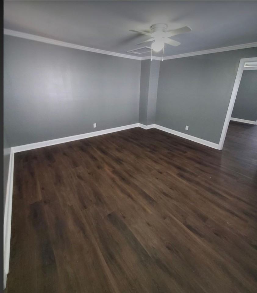 528 Manchester St Se - Photo 6 of 10