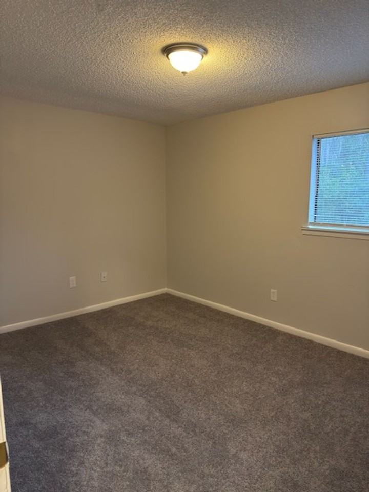 111 S East St - Photo 6 of 9