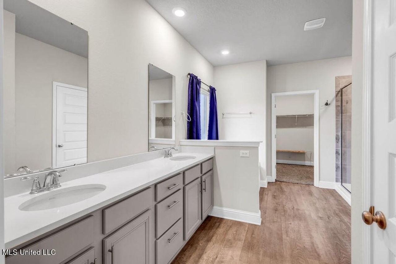 7220 Barley Dr - Photo 7 of 19