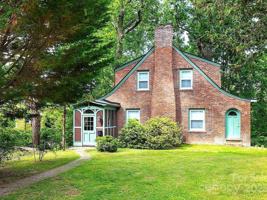 featured image of 135 Tacoma Cir