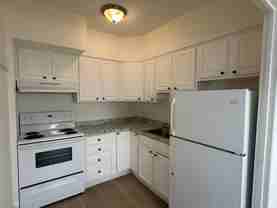 Marshal House Apartments - Photo 1 of 1