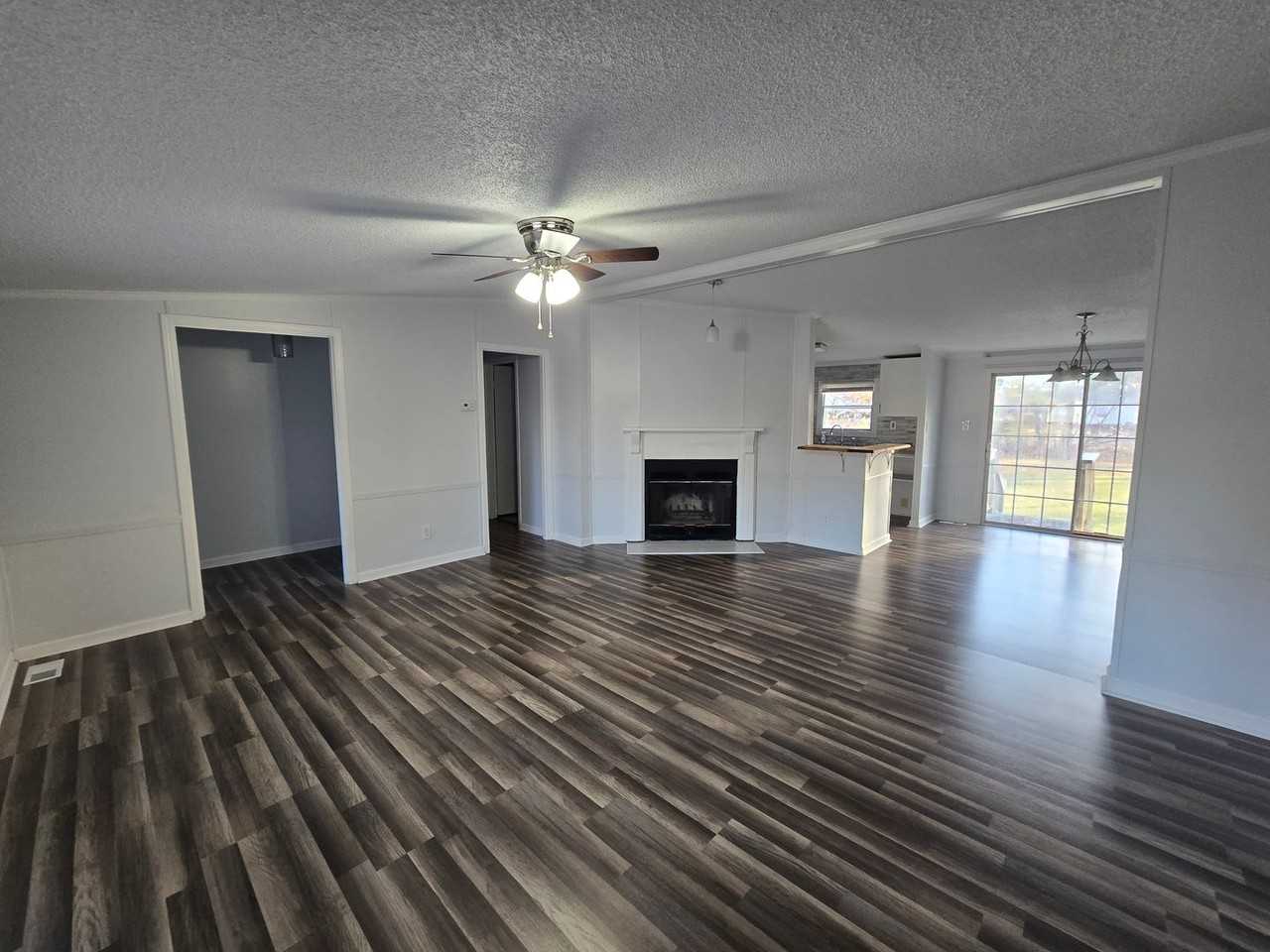 2207 Keen Ct - Photo 5 of 40