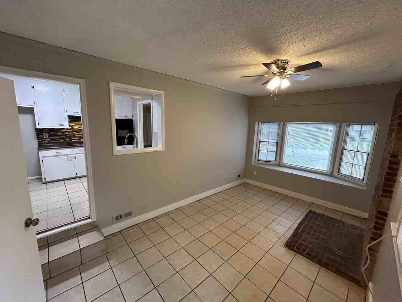 4807 Blue Haven Dr Nw - Photo 3 of 13