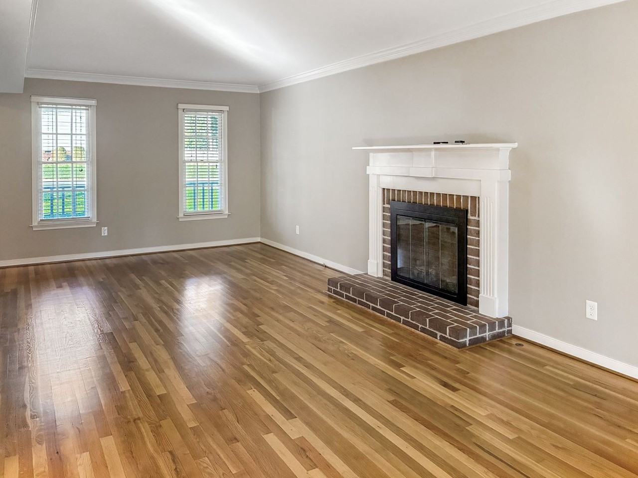 10292 Wanchese Way - Photo 4 of 30