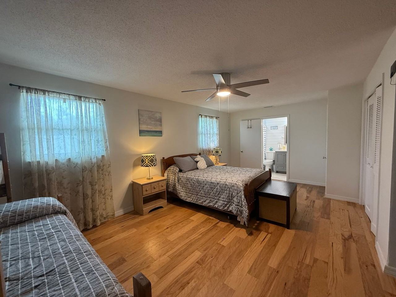 3799 Emilia Dr - Photo 4 of 24