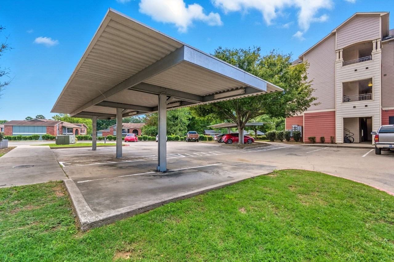 River Valley Flats - Photo 3 of 10