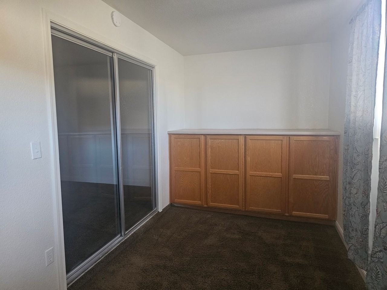 1971 Cliffrose Dr - Photo 5 of 21