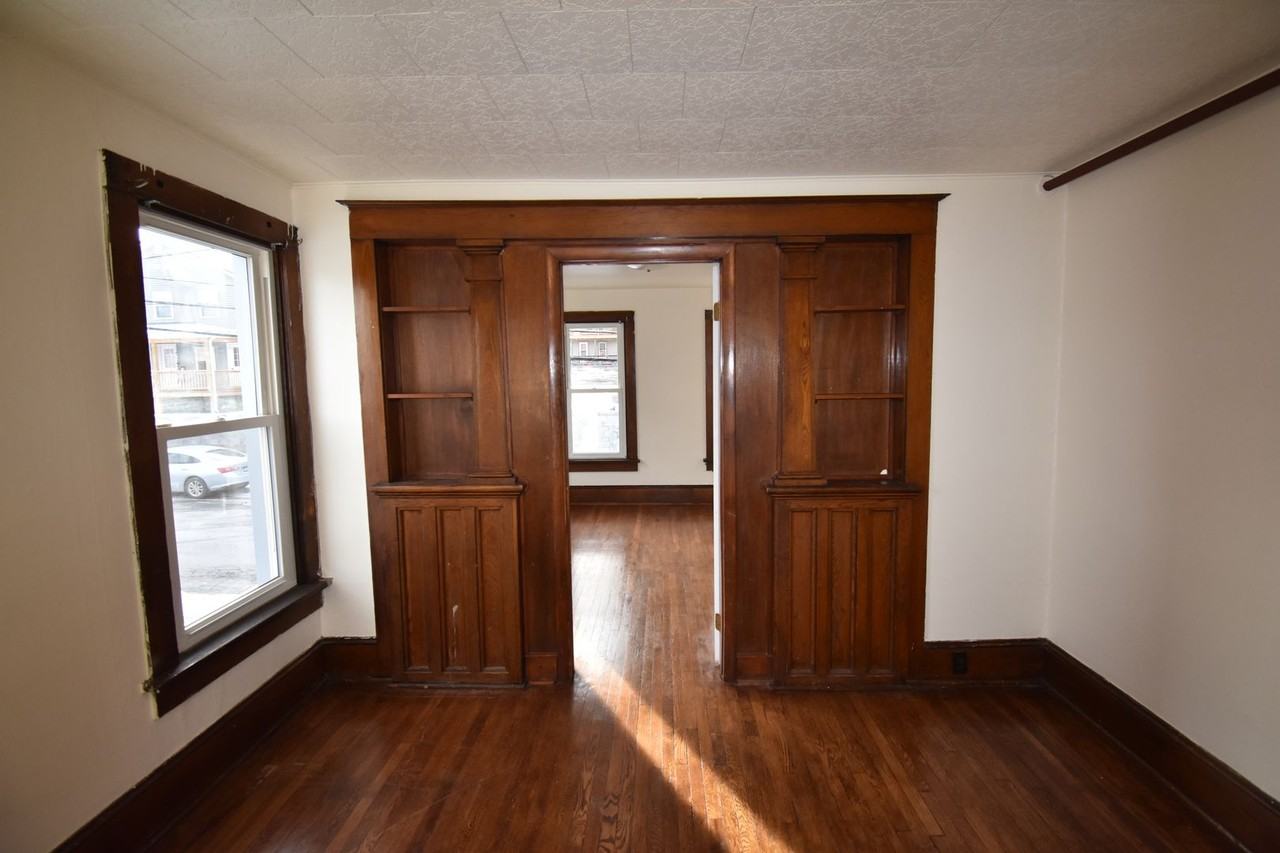 22 S Highland St - Photo 6 of 17