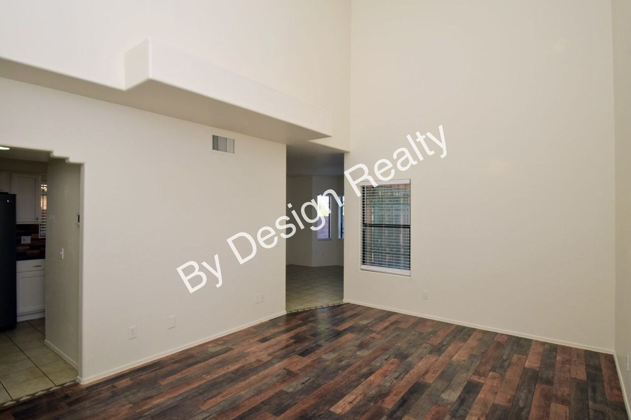 10037 E Escalante Rd - Photo 6 of 27