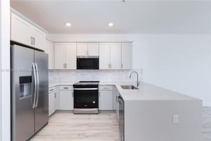 featured image of 17174 Sw 2nd Cir