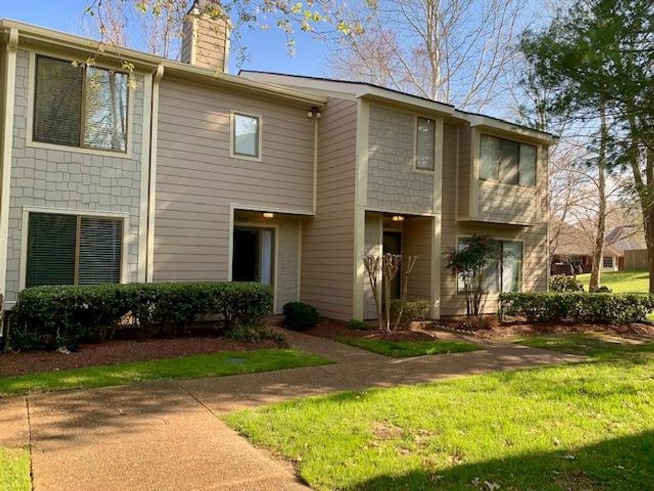 623 Barlin Dr - Photo 2 of 20