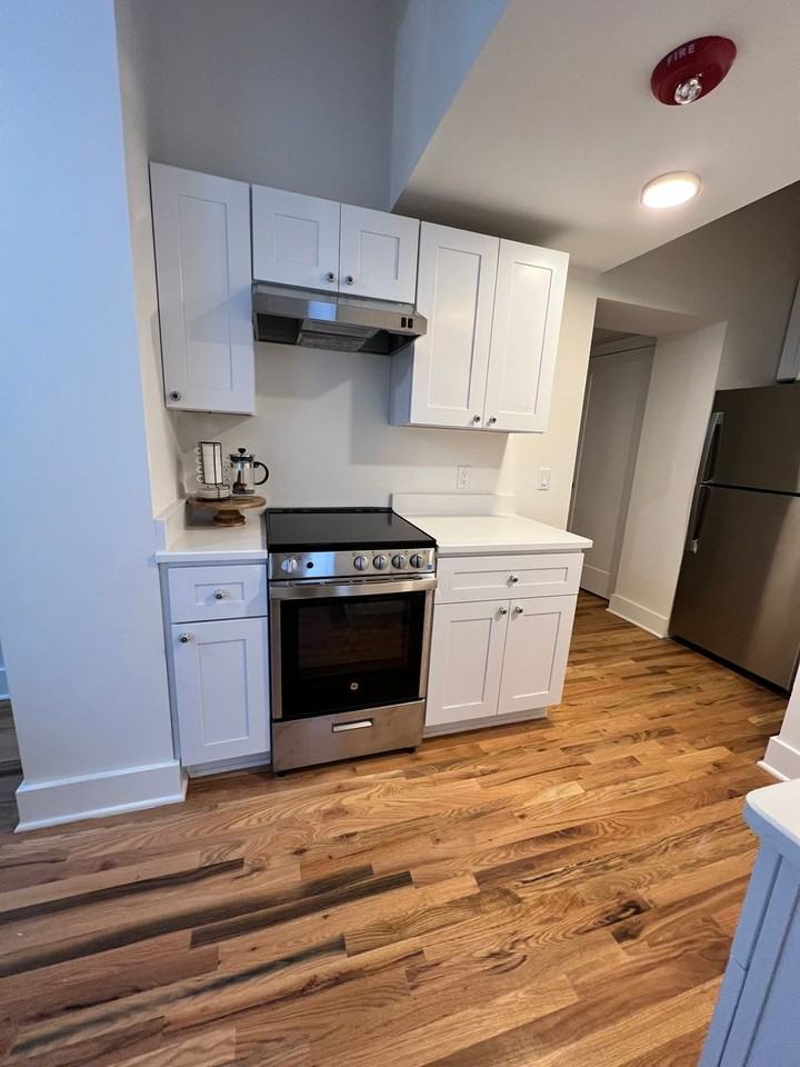 106 E Broad St #2 - Photo 4 of 12