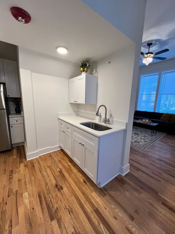 106 E Broad St #2 - Photo 5 of 12