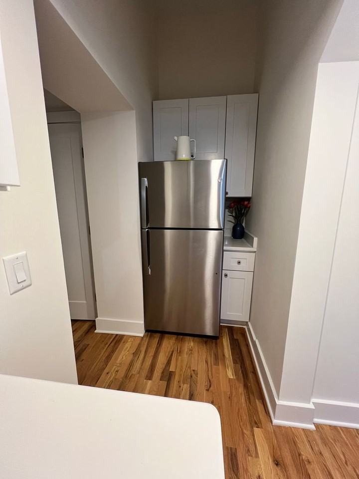 106 E Broad St #2 - Photo 6 of 12