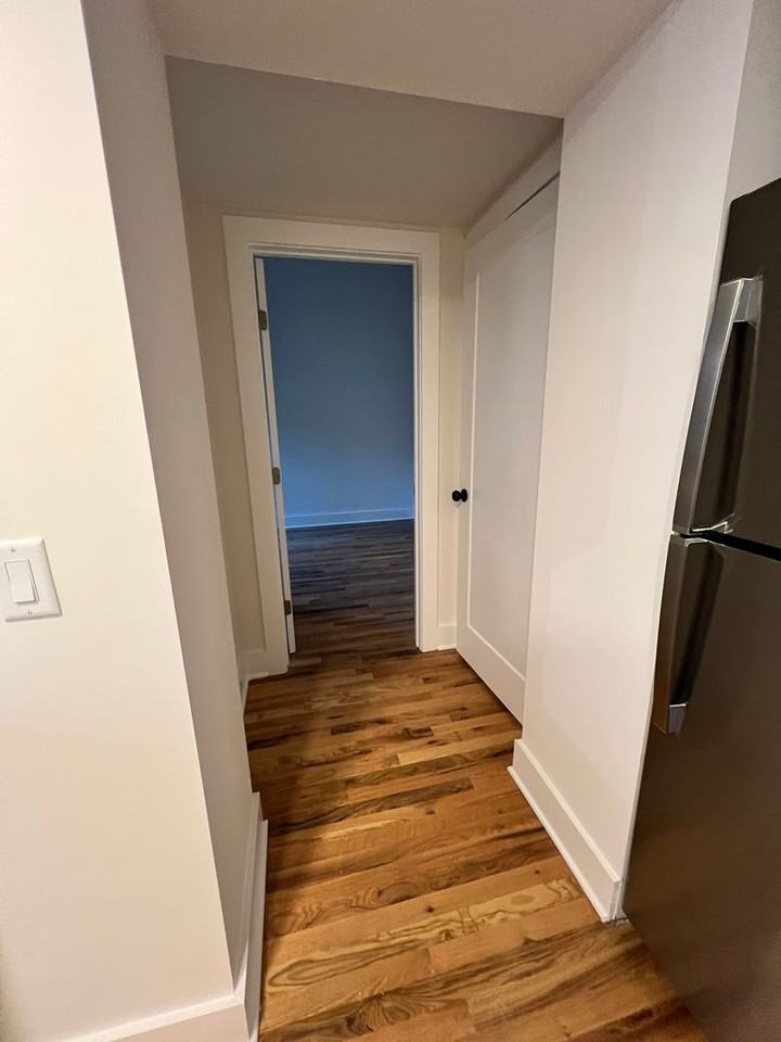 106 E Broad St #2 - Photo 7 of 12