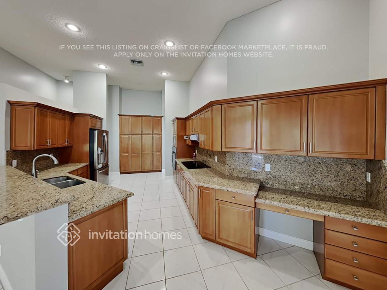 5077 Nw 104th Ave - Photo 6 of 23