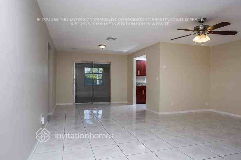 700 S Rainbow Dr - Photo 2 of 18