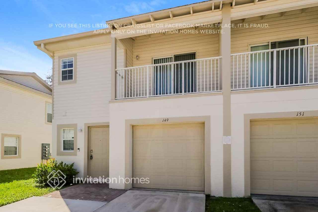 149 Carol Susan Ln - Photo 2 of 18