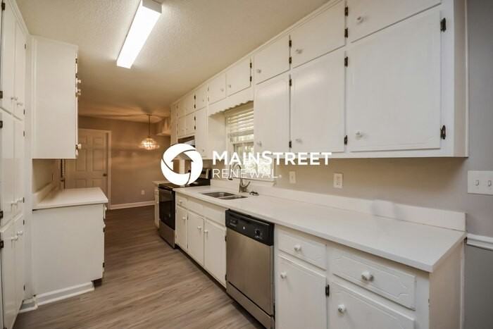 4801 Cedar Brook Dr Se - Photo 7 of 16