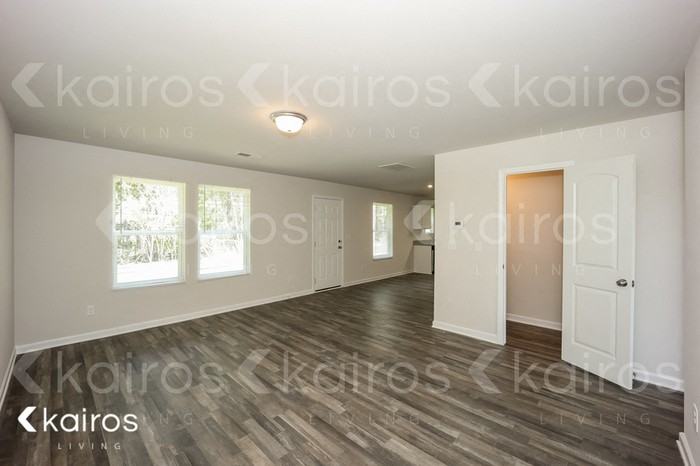 234 Fox Chase Way - Photo 5 of 18