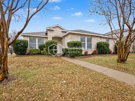 featured image of 1472 Englewood Dr