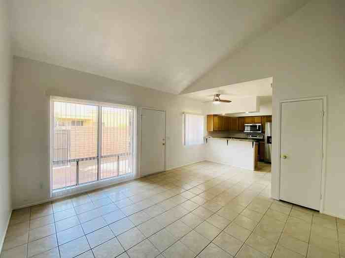 3231 E Presidio Rd #302 - Photo 2 of 18