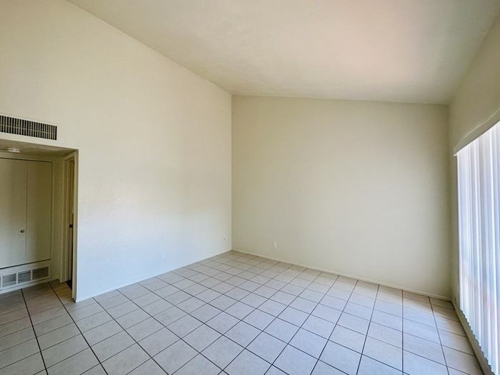 3231 E Presidio Rd #302 - Photo 4 of 18