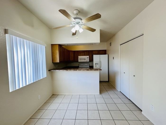 3231 E Presidio Rd #302 - Photo 7 of 18