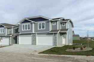 1417 Ne Mockingbird Ln - Photo 1 of 1