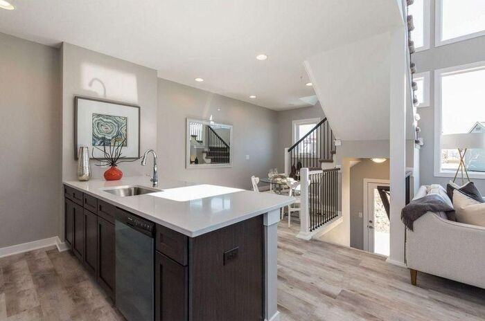 1417 Ne Mockingbird Ln - Photo 5 of 22