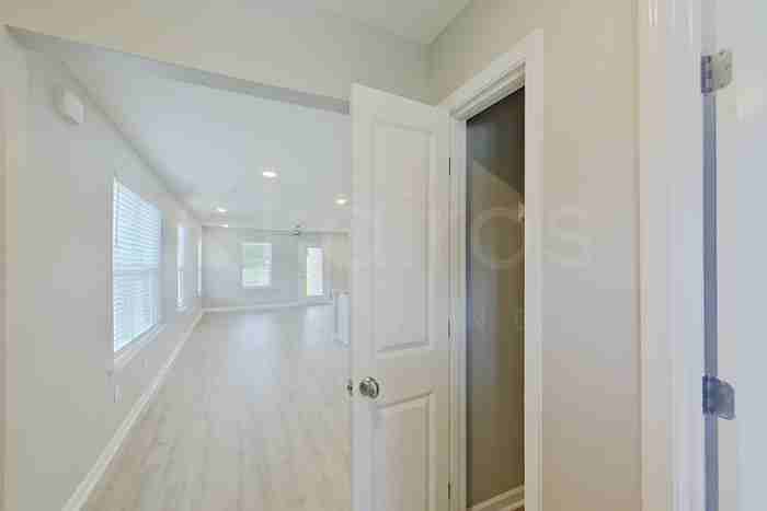 656 June St - Photo 2 of 27