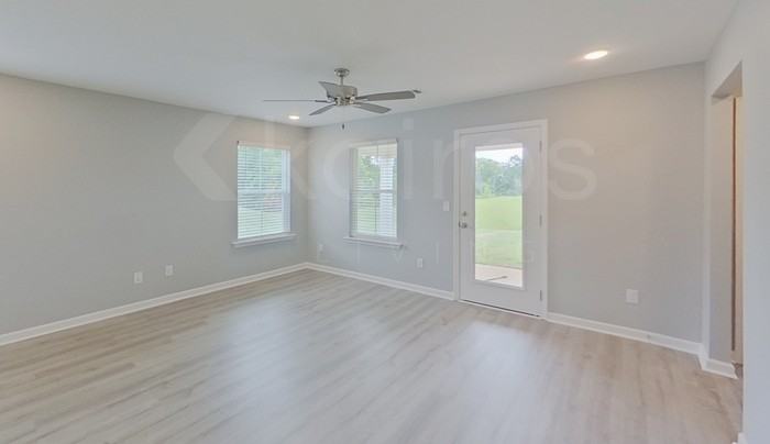 656 June St - Photo 4 of 27