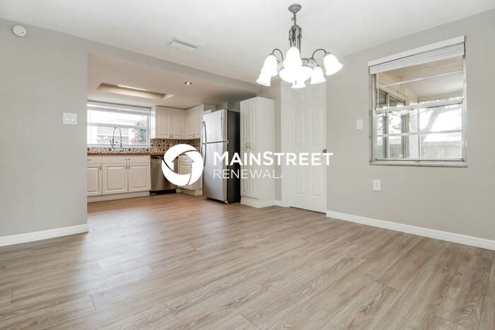 9025 Collage Ln - Photo 6 of 16