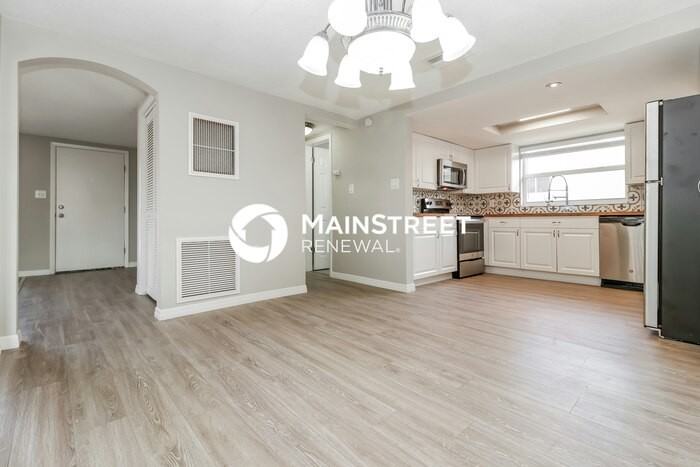 9025 Collage Ln - Photo 7 of 16