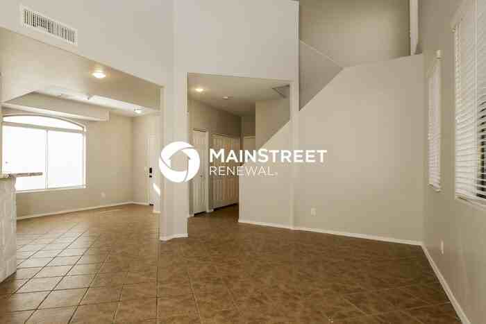 22014 N 29th Dr - Photo 5 of 17