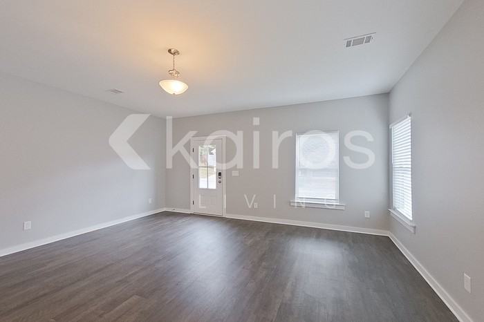 11554 Crimson Ridge Rd - Photo 2 of 21