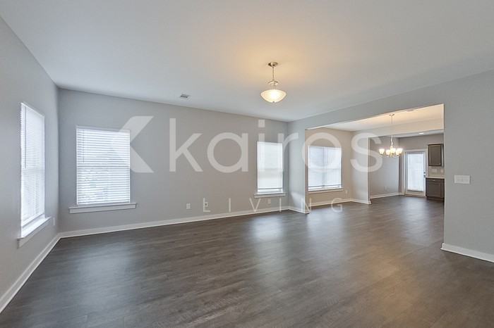 11554 Crimson Ridge Rd - Photo 4 of 21