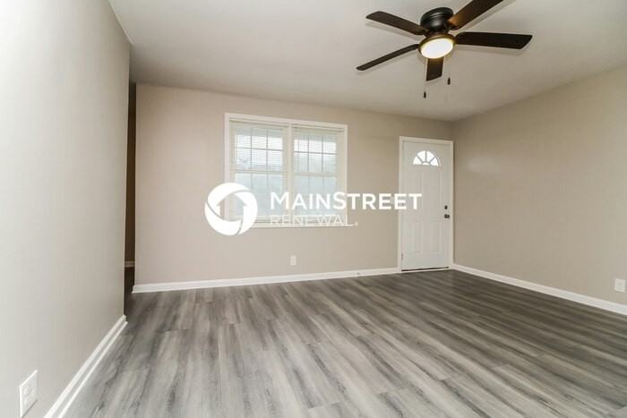 241 Warrior Rd - Photo 4 of 17